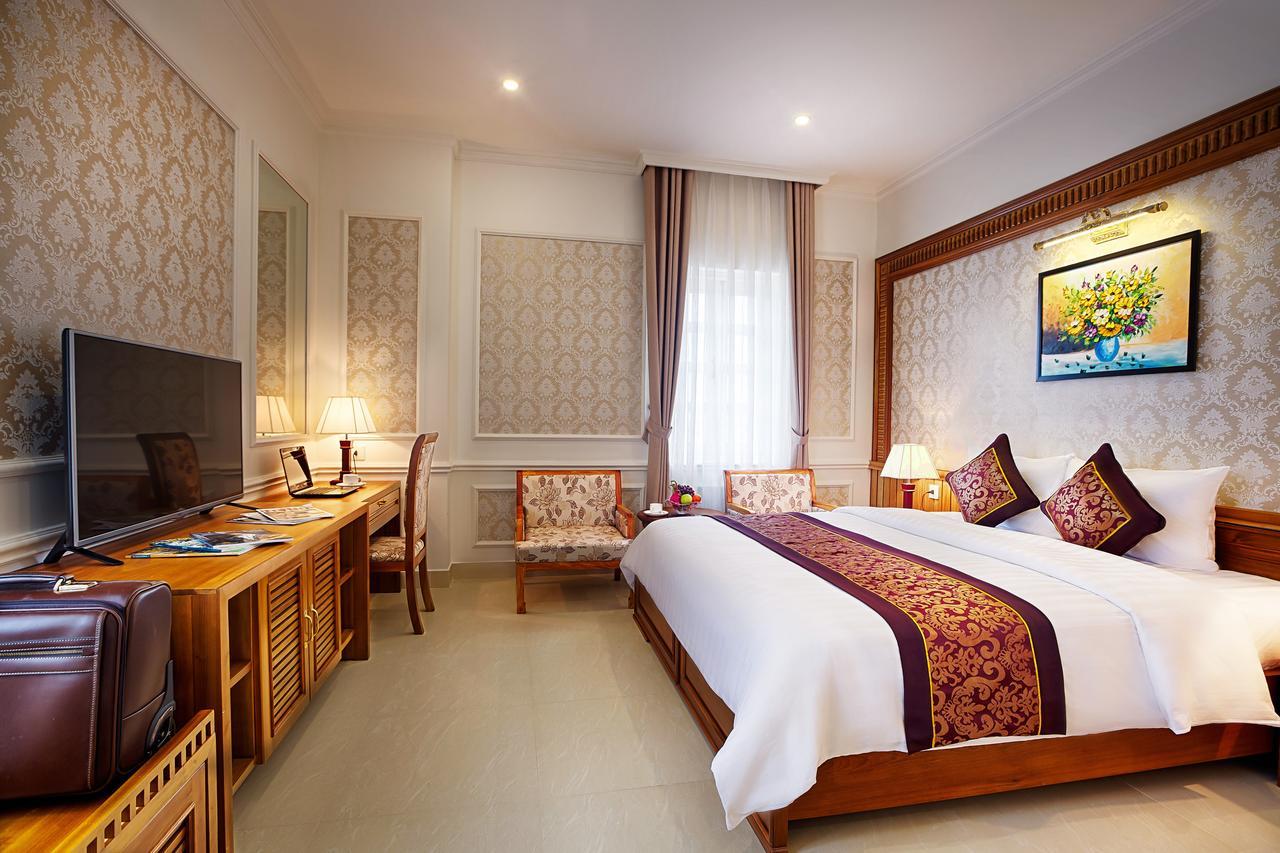 Riverside Hotel Quang Binh Dong Hoi Exteriör bild