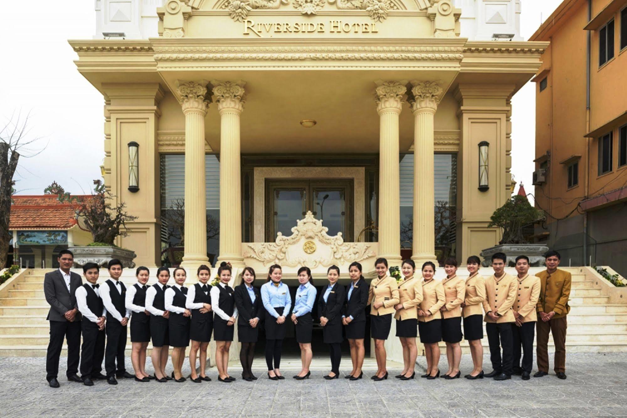 Riverside Hotel Quang Binh Dong Hoi Exteriör bild