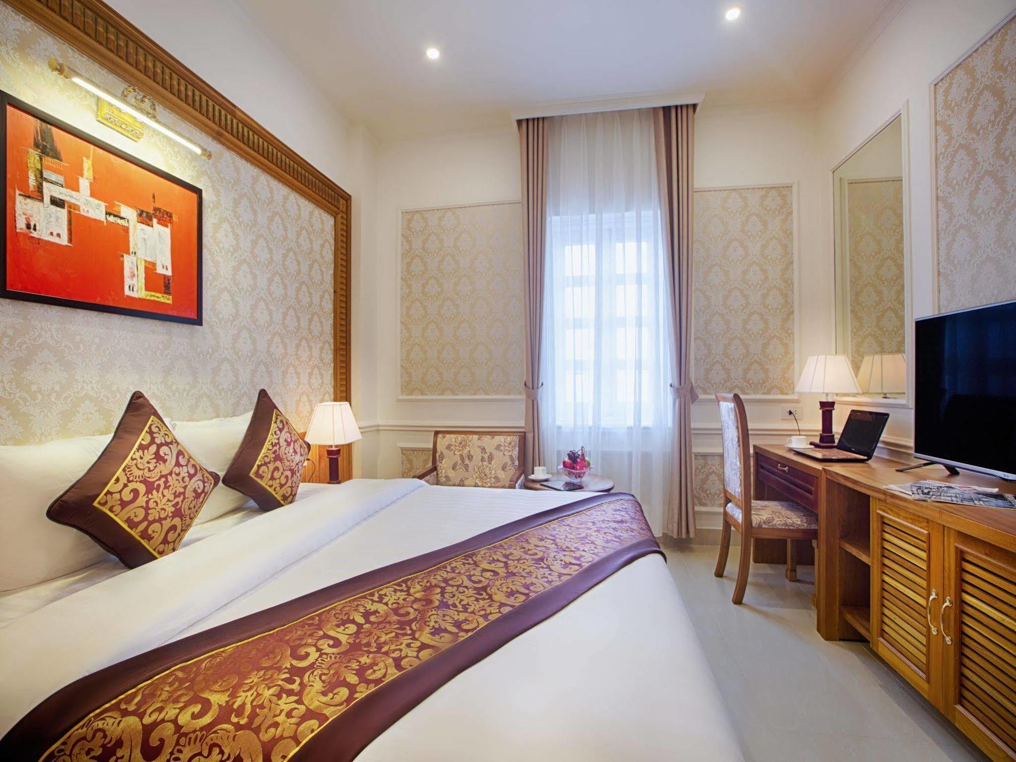 Riverside Hotel Quang Binh Dong Hoi Exteriör bild