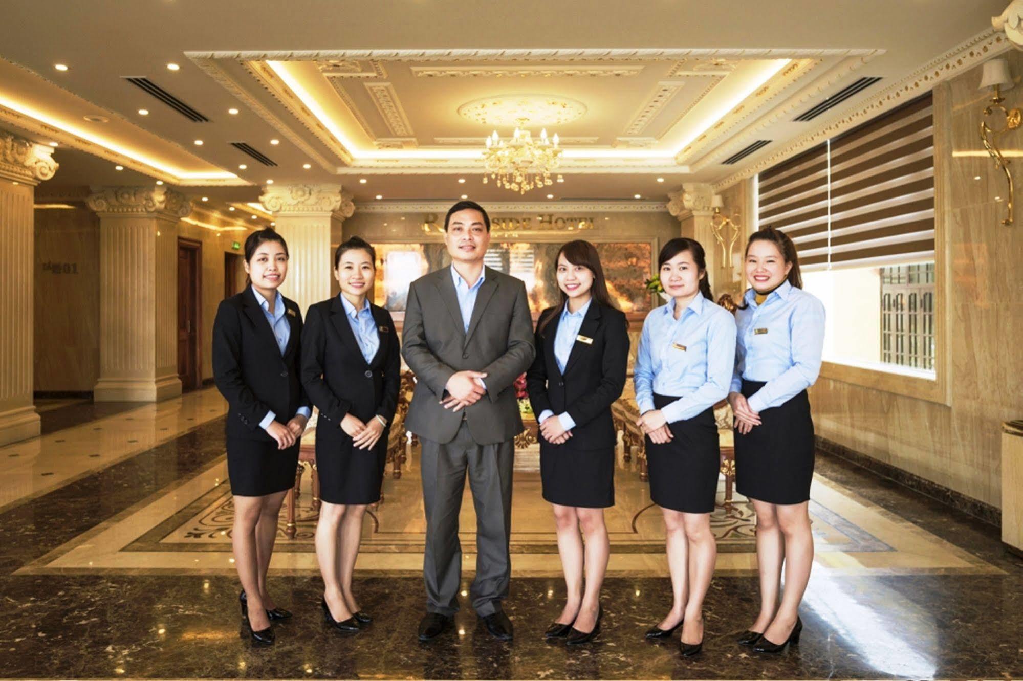 Riverside Hotel Quang Binh Dong Hoi Exteriör bild
